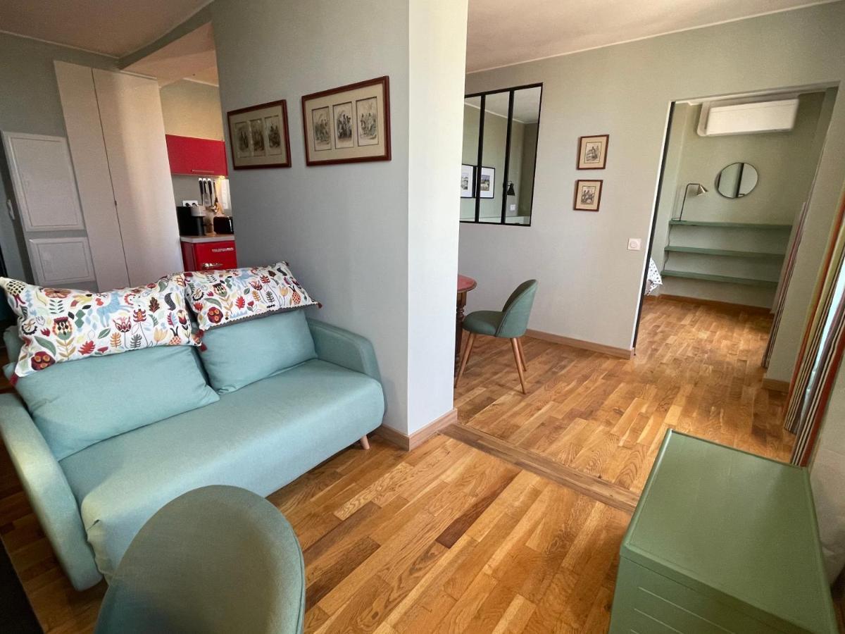 Appartement Mignon Calme Douillet Ascenseur Clim Etage Eleve Proche Parking Et Toutes Commodites Au Coeur Du Toulon Historique Экстерьер фото