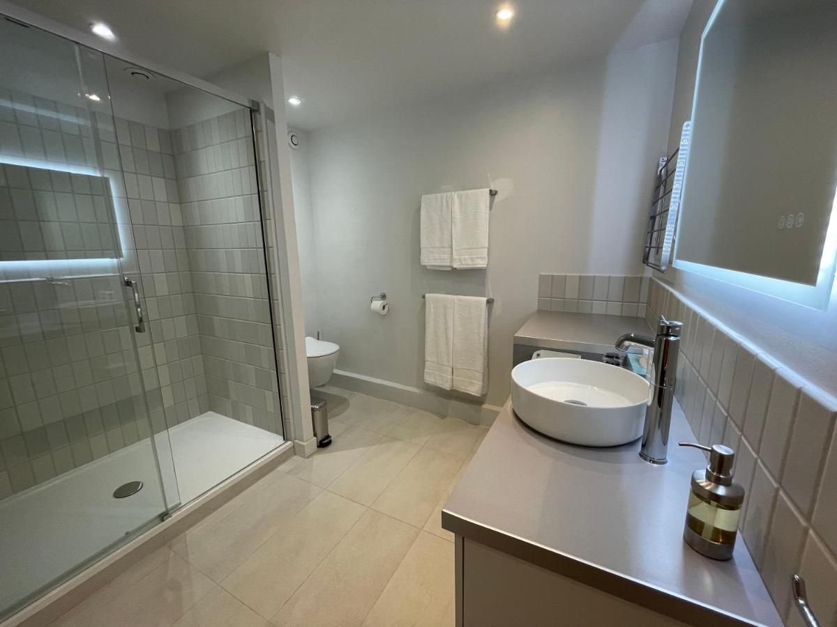 Appartement Mignon Calme Douillet Ascenseur Clim Etage Eleve Proche Parking Et Toutes Commodites Au Coeur Du Toulon Historique Экстерьер фото